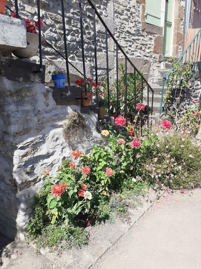 Le Refuge Des Alpes Mancelles Daire Fresnay-sur-Sarthe Dış mekan fotoğraf